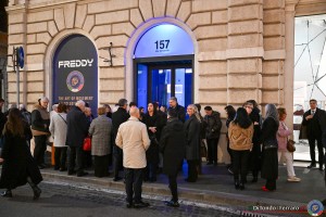 fgi divise freddy lanterna ph di tondo   ferraro 1681